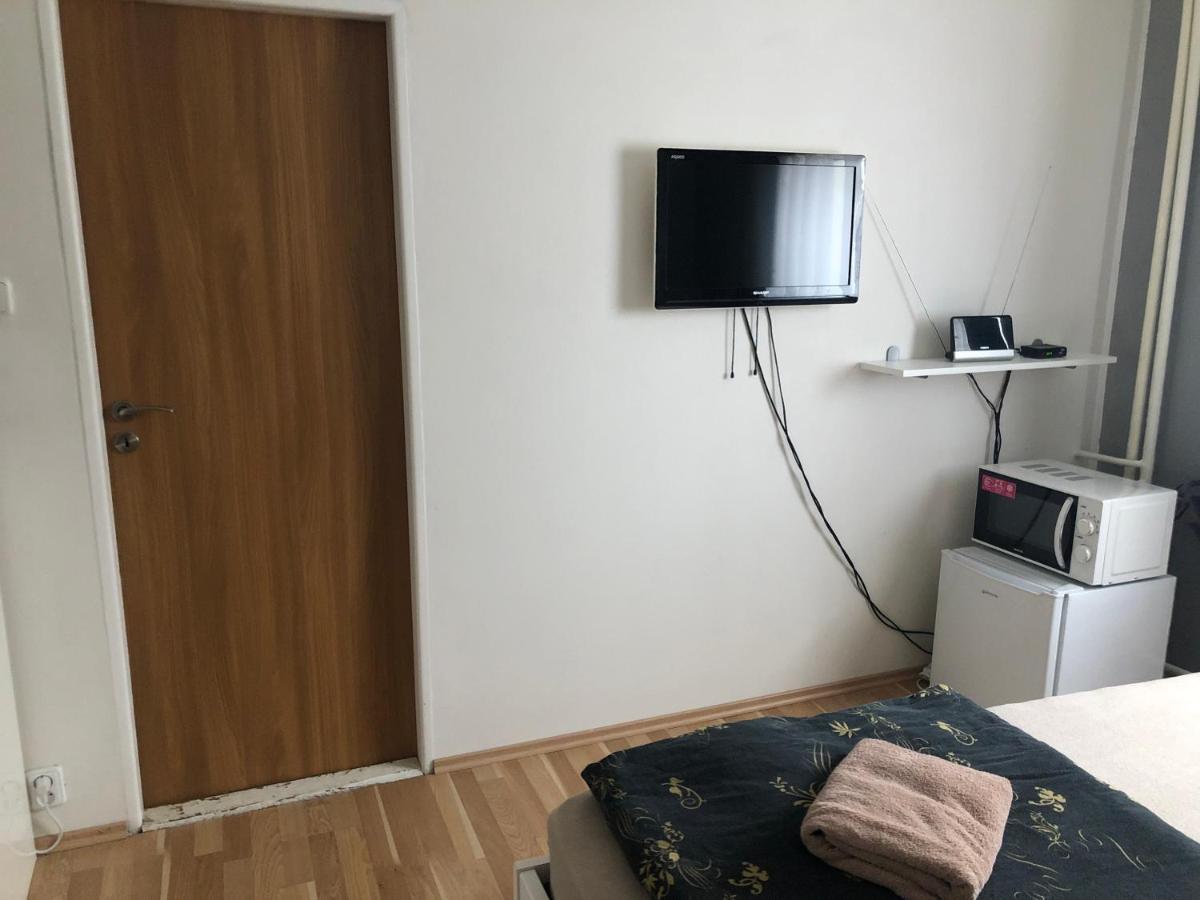 Homestay U Hanky Zdiby Ngoại thất bức ảnh